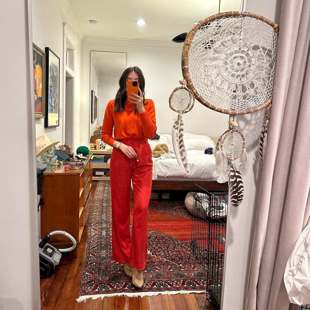 Red Zara trousered